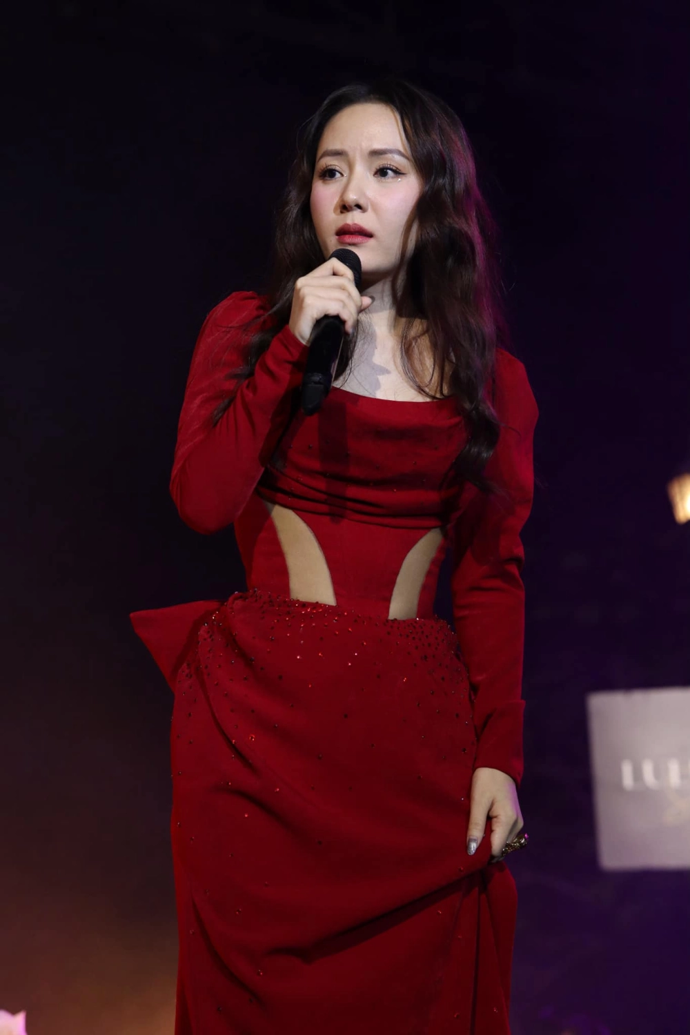 So kè phong cách giữa ca sĩ Phương Linh Phương Ly