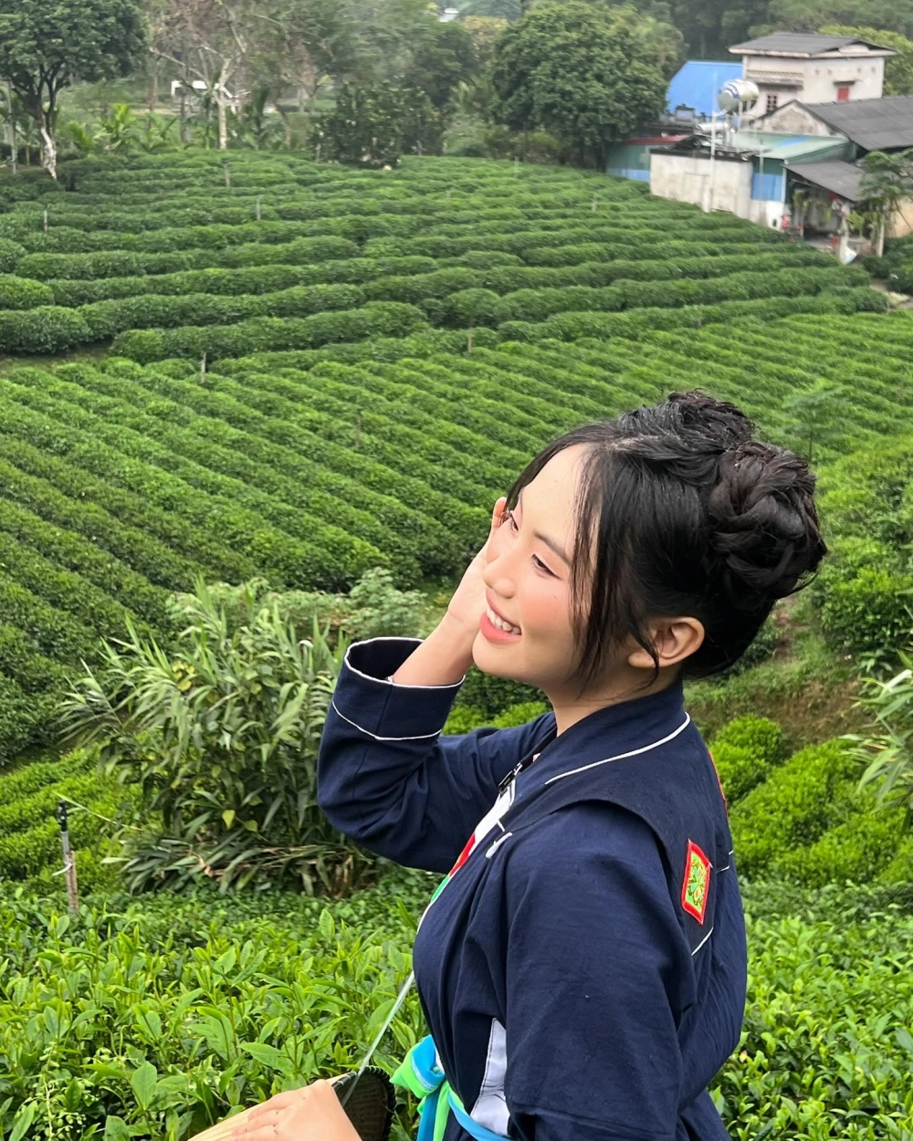 Visual trẻ trung khiến ai cũng hỏi Phương Mỹ Chi bao nhiêu tuổi