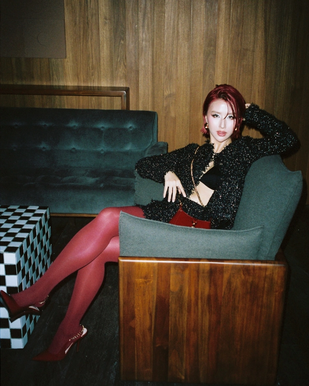 Ảnh ngày sinh viên gây tò mò Quỳnh Anh Shyn học trường đại học nào