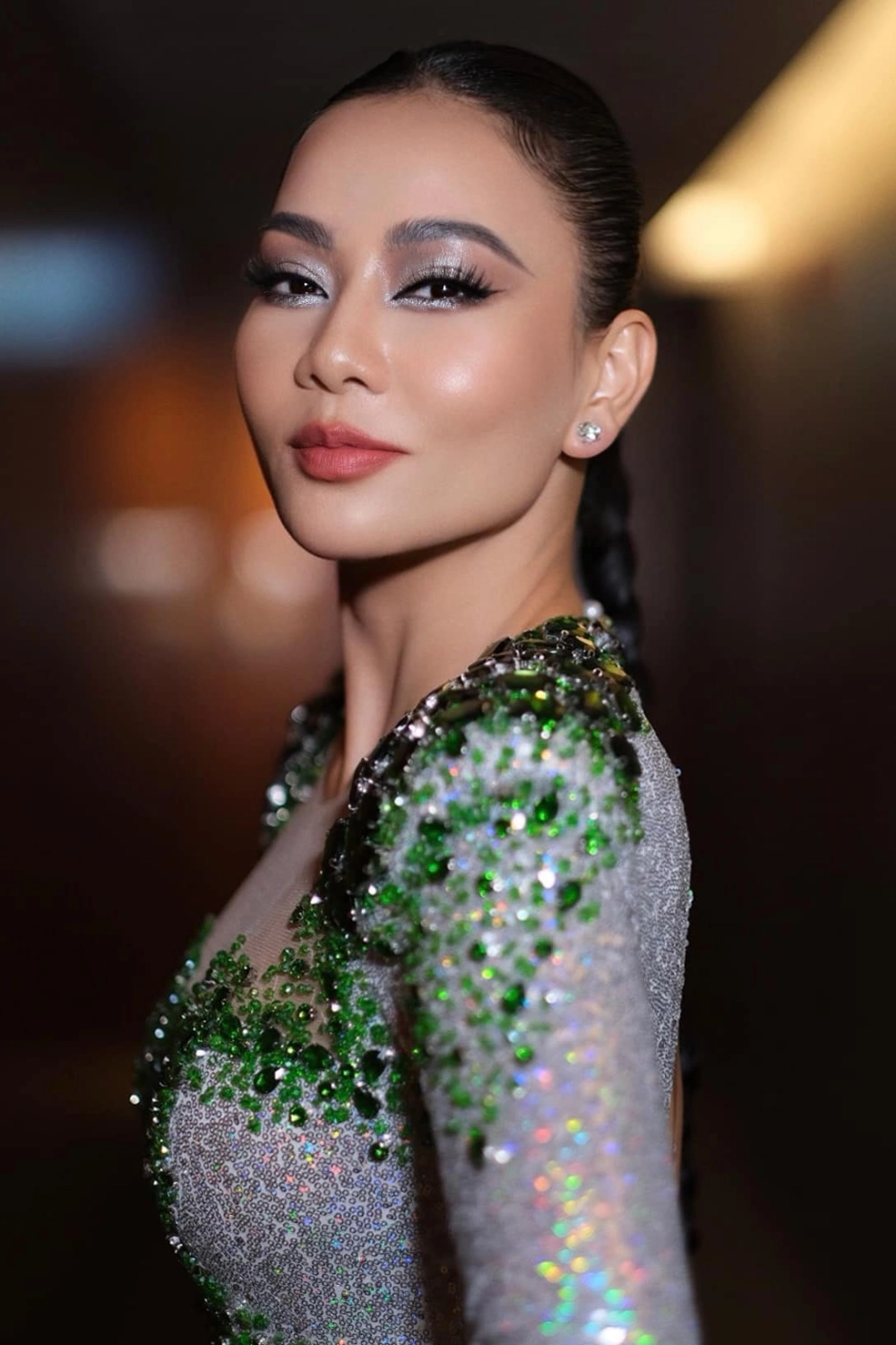 Visual nóng bỏng khiến dân mạng gọi tên Hot Thu Minh