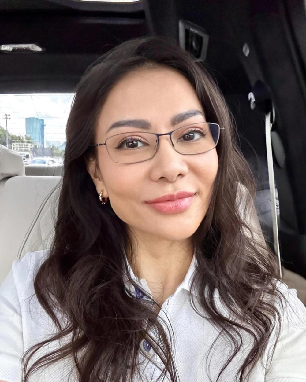 Visual trẻ trung khiến nhiều người thắc mắc Thu Minh sinh năm bao nhiêu