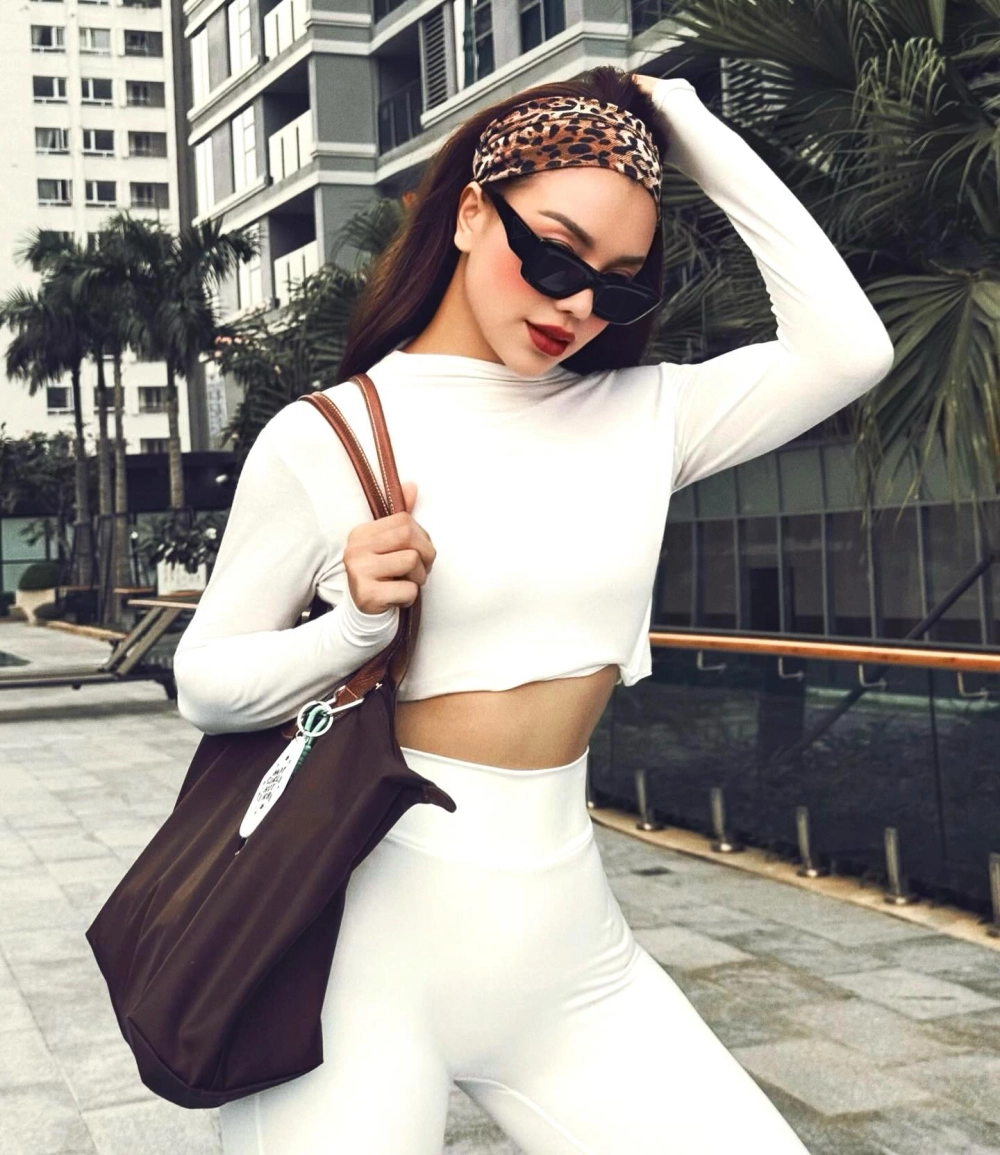 Bức ảnh đi kèm tin tức Trà Ngọc Hằng bị kiện