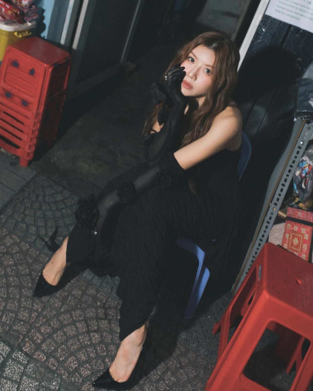 Visual tổng hợp gắn liền với bài hát của Trang Pháp