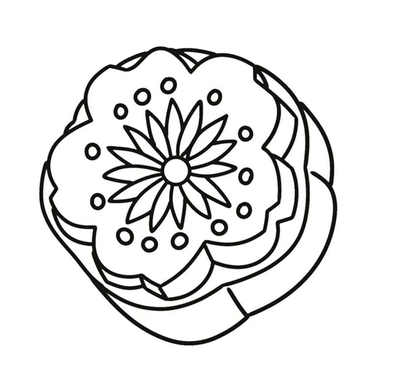 Bé tập tô màu bánh trung thu với tranh đẹp mắt