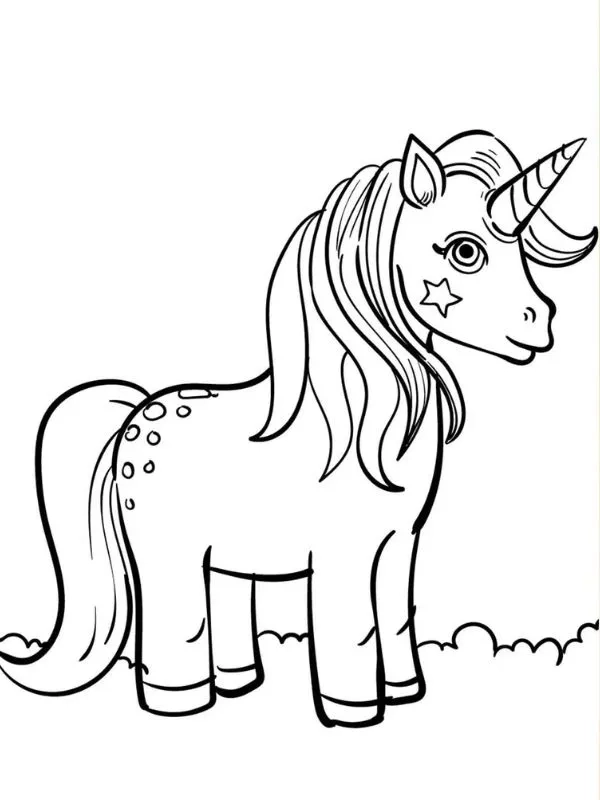 Bé tập tô với tranh tô màu con ngựa pony