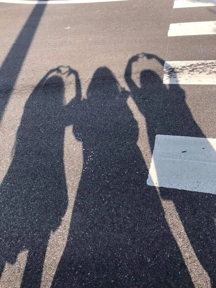 Thể hiện cá tính với ảnh đại diện 3 người ngầu chất lừ