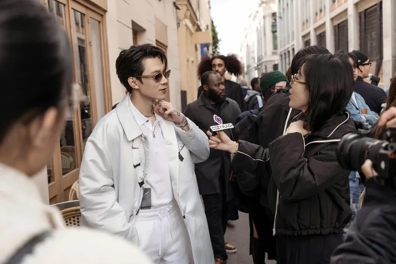 Khám phá kênh Anh Tú Atus Youtube đầy video thú vị