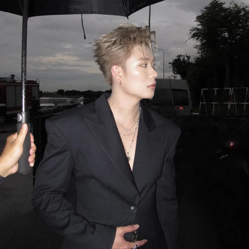 Theo dõi Dương Domic Facebook cập nhật mọi hoạt động