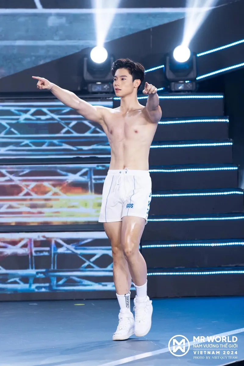 Khám phá số đo thực tế của Dương Hoàng Hải chiều cao