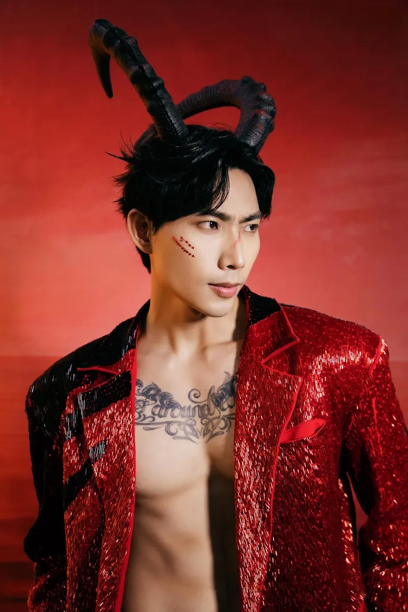 Khám phá đời tư và người yêu Hữu Long hiện tại