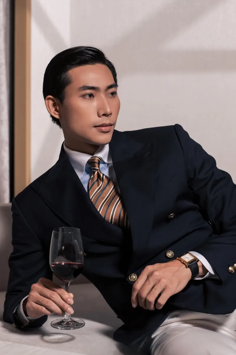 Tham khảo vai diễn mới nhất của Hữu Long đóng phim