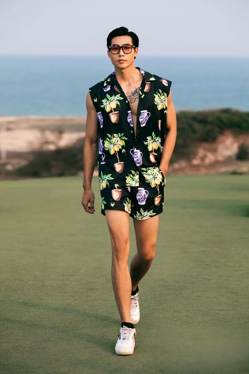 Vinh danh quán quân Siêu mẫu Việt Nam Hữu Long ấn tượng