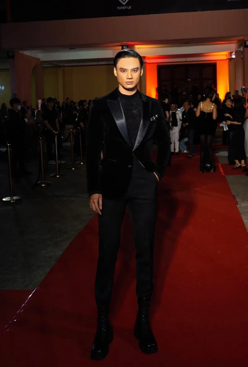 Khám phá nơi sinh Nam Vương Minh Khắc quê ở đâu thú vị