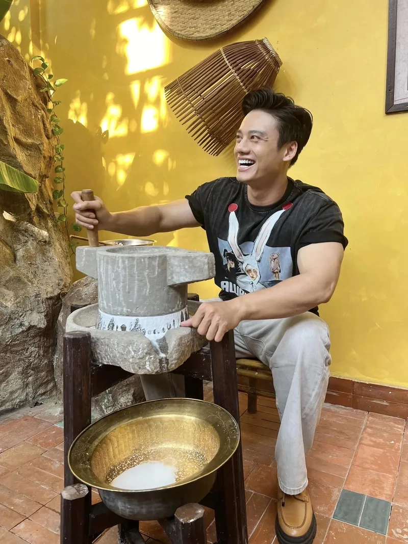 Theo dõi Minh Khắc tham gia cuộc thi ấn tượng