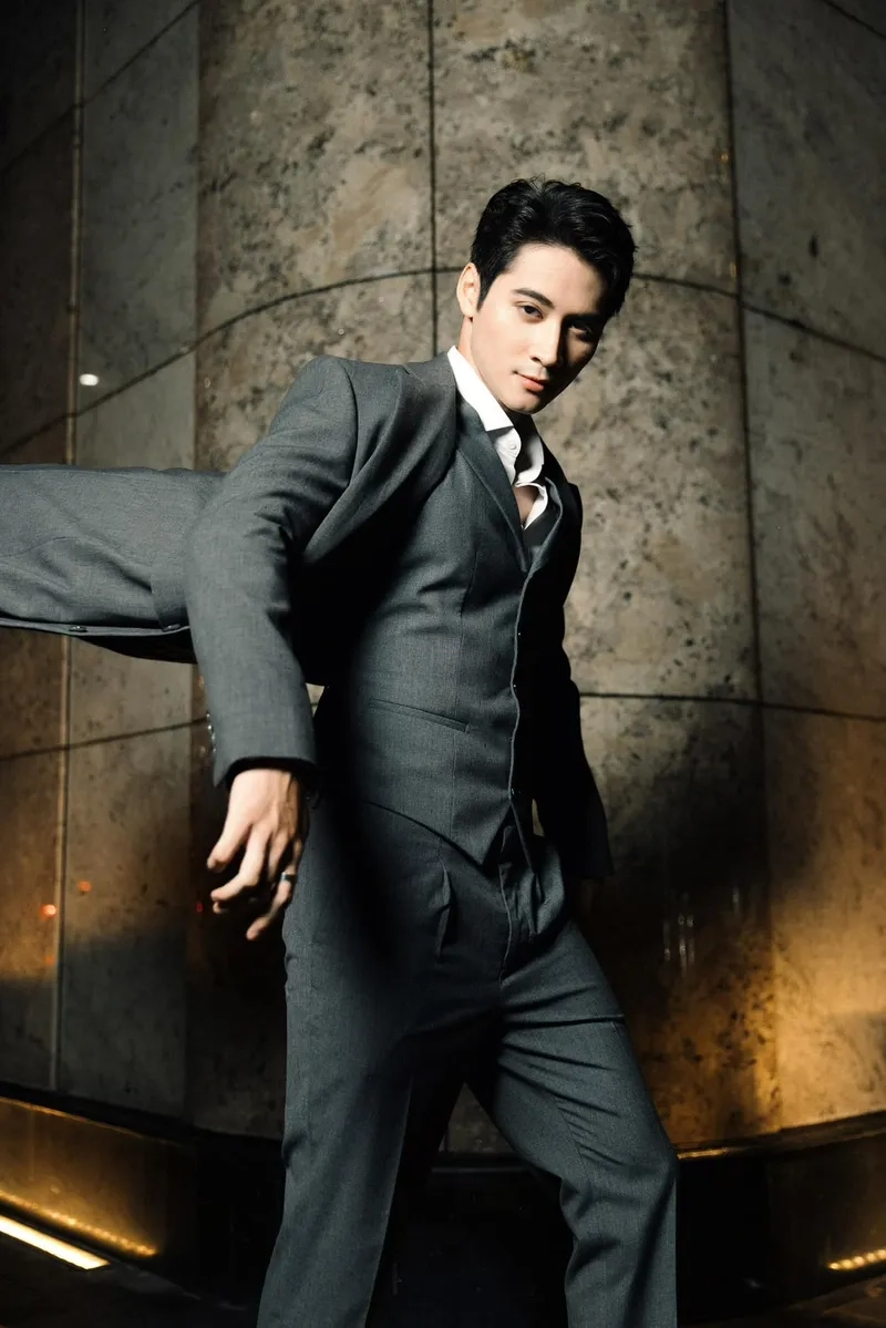 Khám phá gia đình Phạm Tuấn Ngọc và hậu thuẫn đằng sau thành công