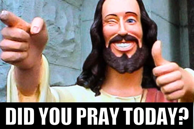 Please god meme khiến người xem phải bật cười