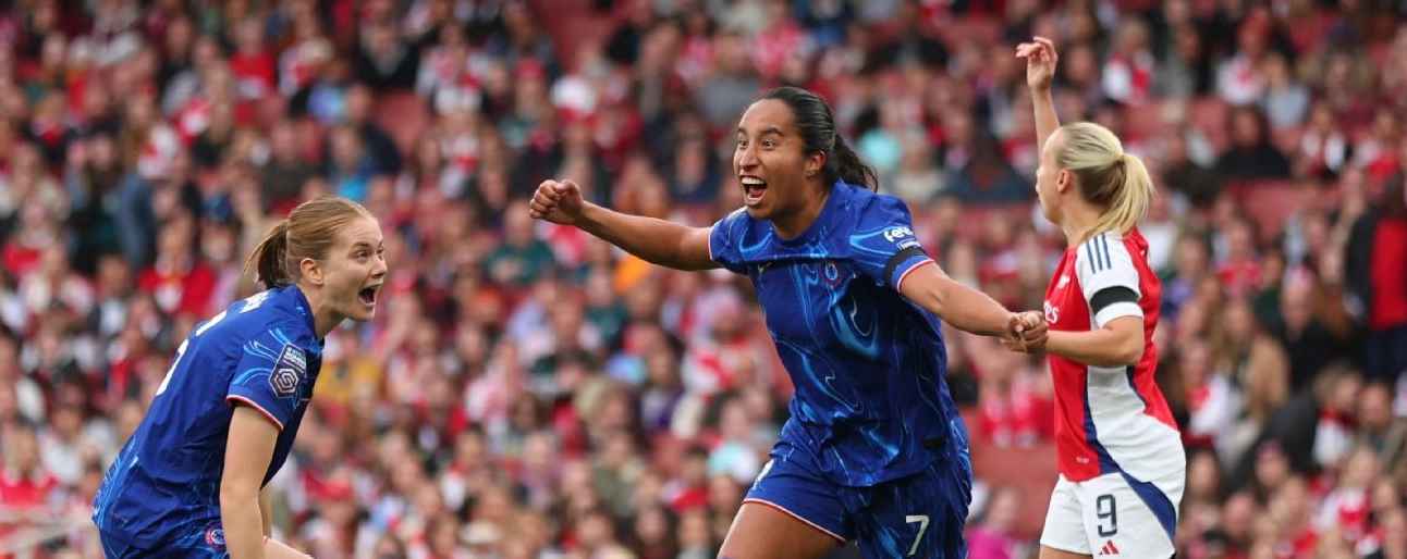 Những tin đồn chuyển nhượng luôn xoay quanh các cầu thủ xuất sắc, và Unai Simón không phải ngoại lệ, thu hút sự chú ý từ các ông lớn.