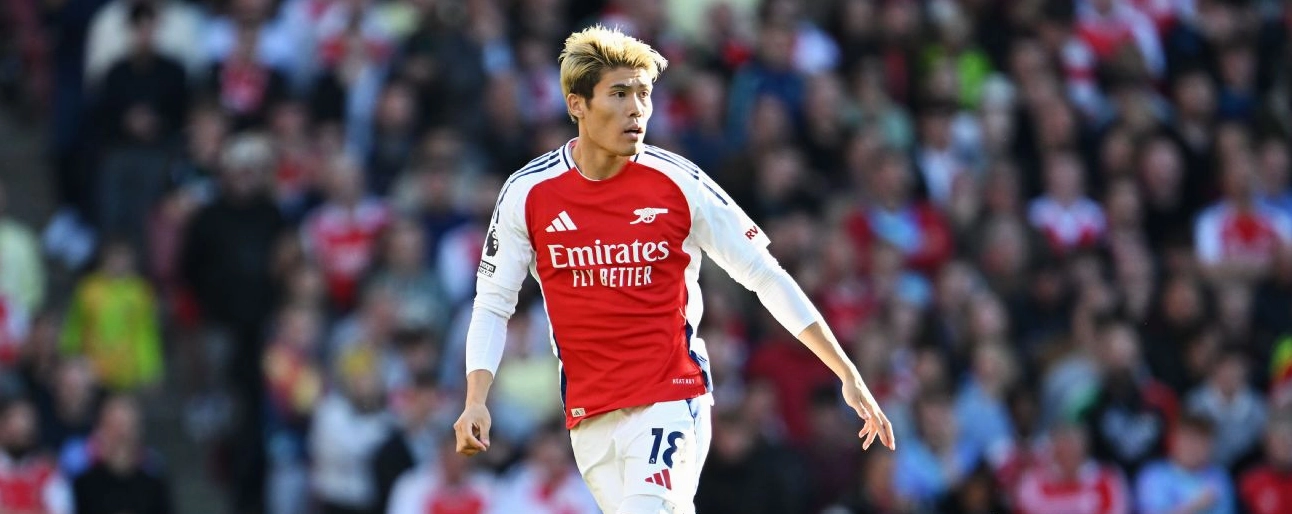 Phân tích Takehiro Tomiyasu