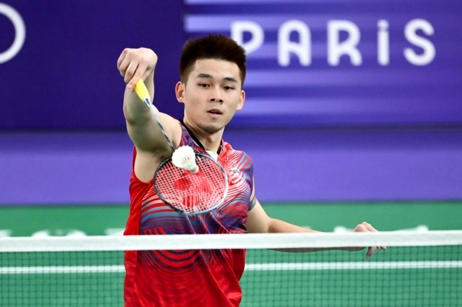 Vận động viên Kunlavut Vitidsarn trong trận đấu Olympic 2024