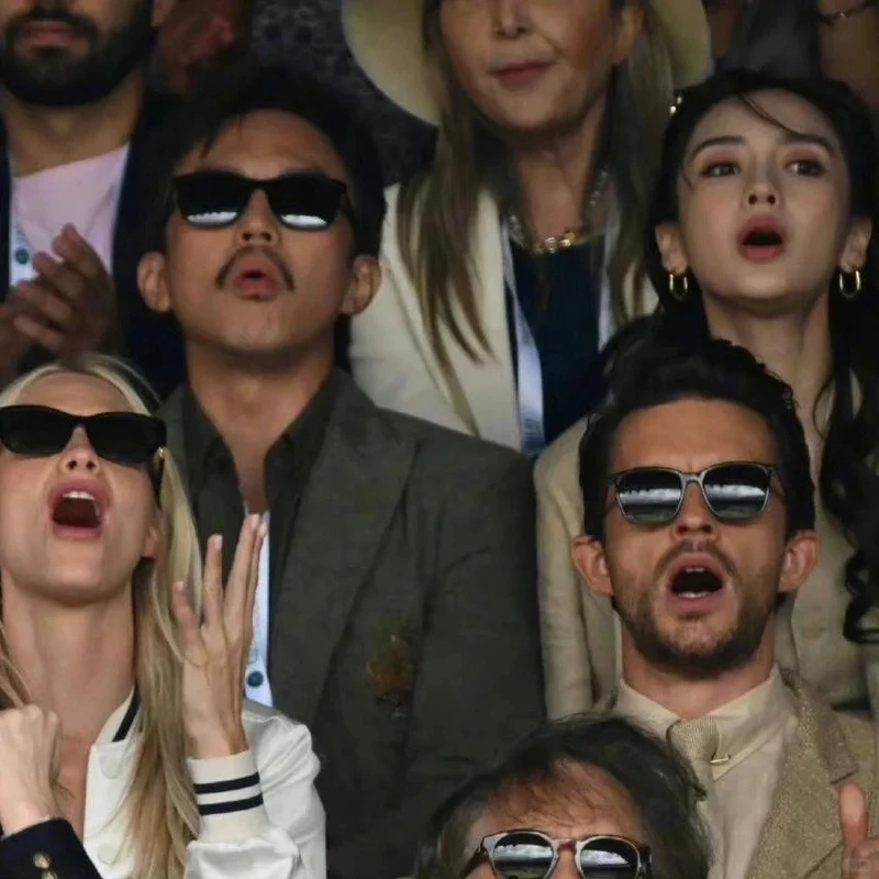 Dân mạng phát sốt vì wow meme viral siêu hài