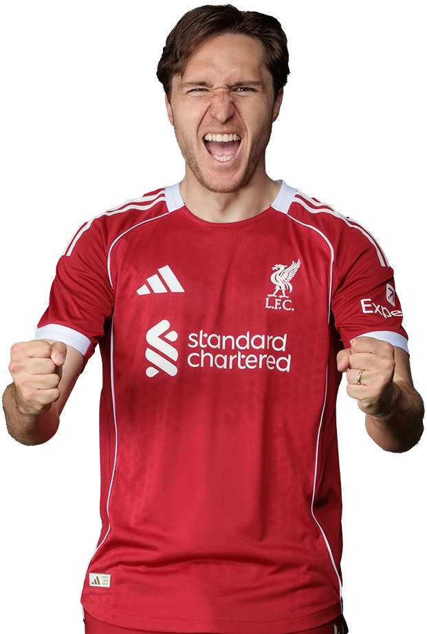 Federico Chiesa đang thực hiện một pha đi bóng tốc độ trên sân cỏ đầy mạnh mẽ