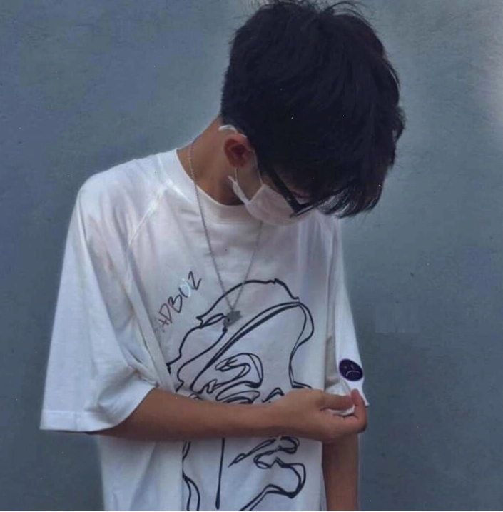 Ảnh trai đẹp 2k12 che mặt