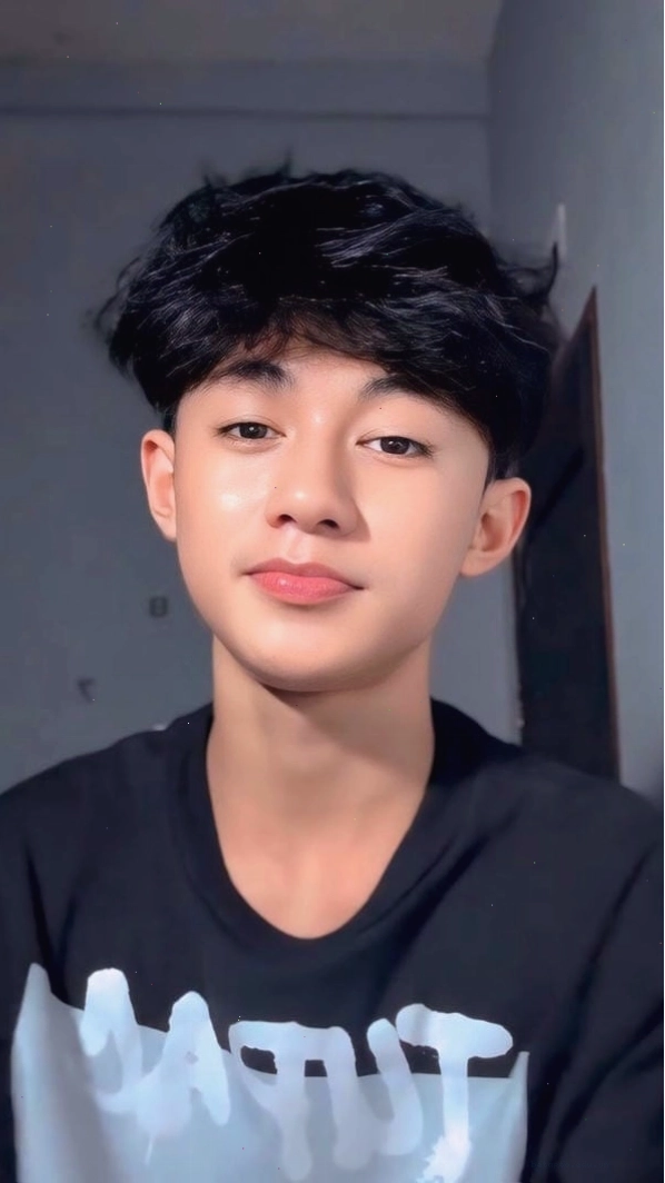 Ảnh trai đẹp K9 phong cách đường phố
