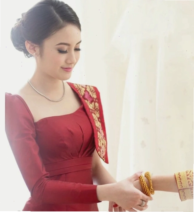 Cô gái Lào tự tin khoe vóc dáng trong trang phục bikini