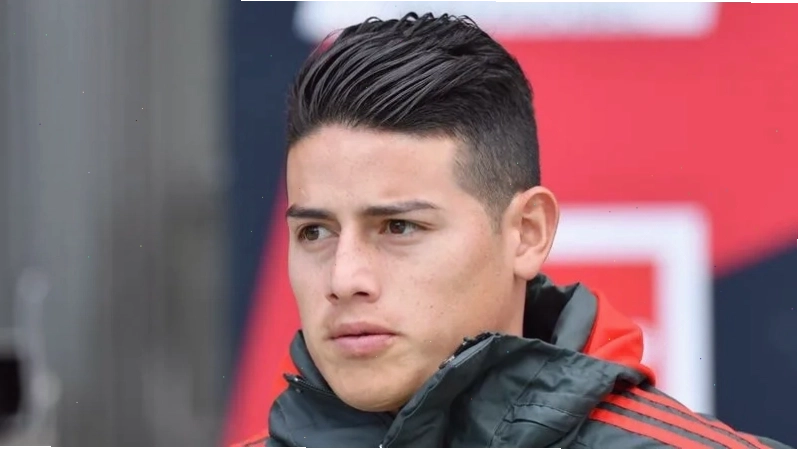 James Rodriguez với nụ cười rạng rỡ và vẻ ngoài thu hút