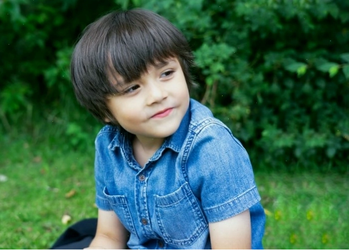 Kiểu tóc đầu nấm cho bé trai