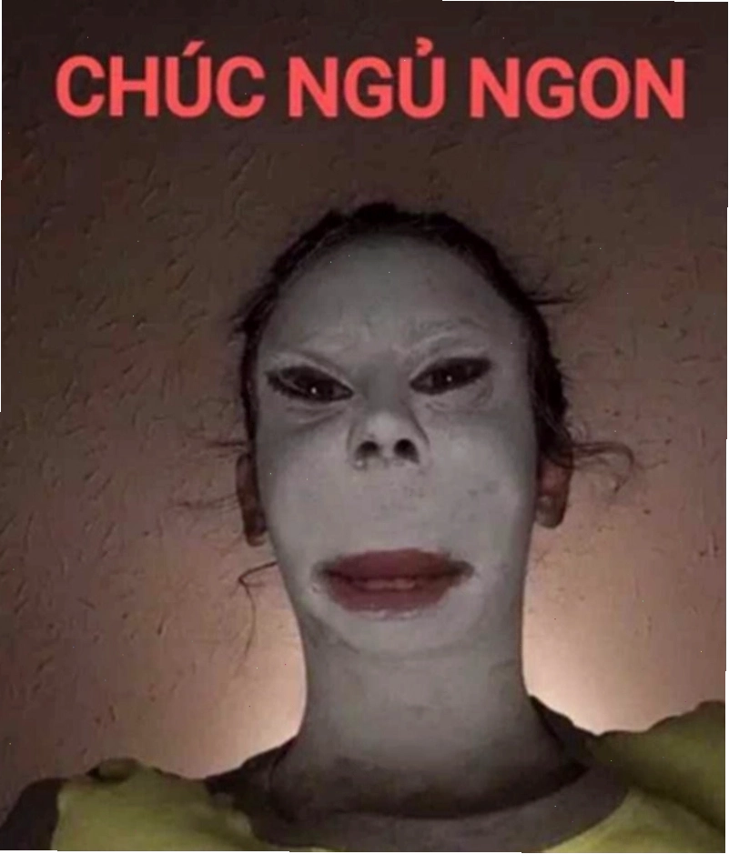 Meme chúc ngủ ngon ma quái nhưng hài hước