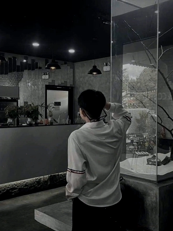 Vẻ đẹp nam tính qua ảnh trai đẹp quay lưng