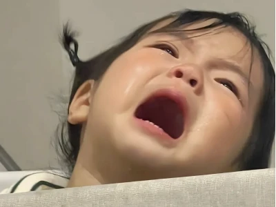Meme Khóc Cười: Khi Cảm Xúc Lên Ngôi Trên Mạng Xã Hội